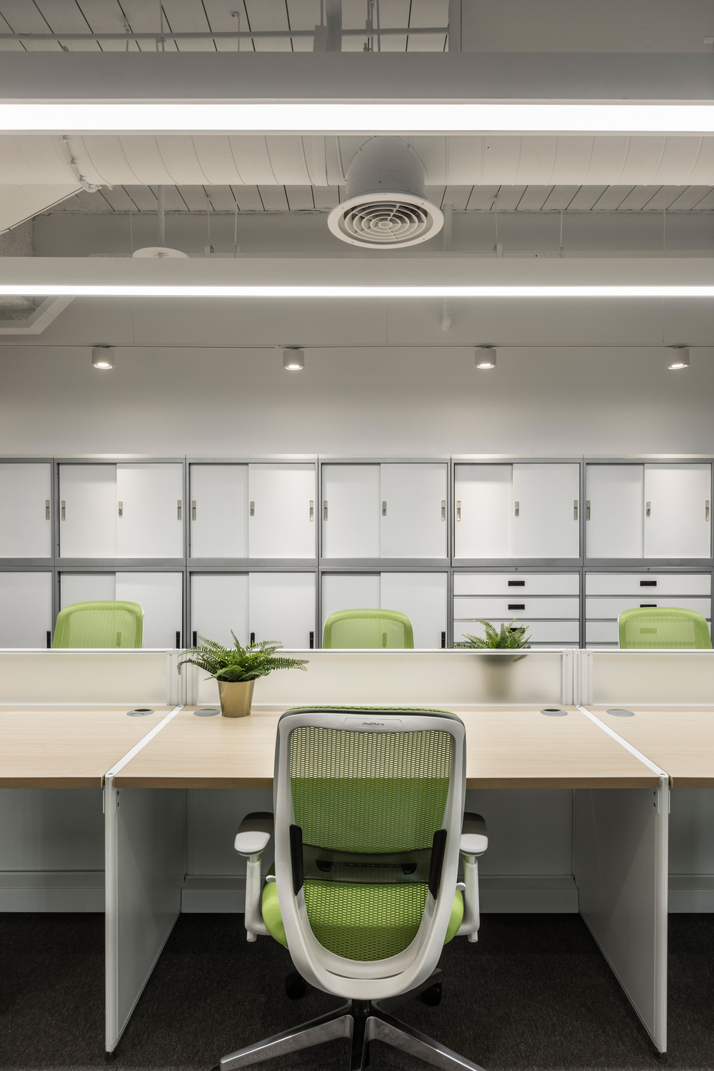 儷寶化妝品